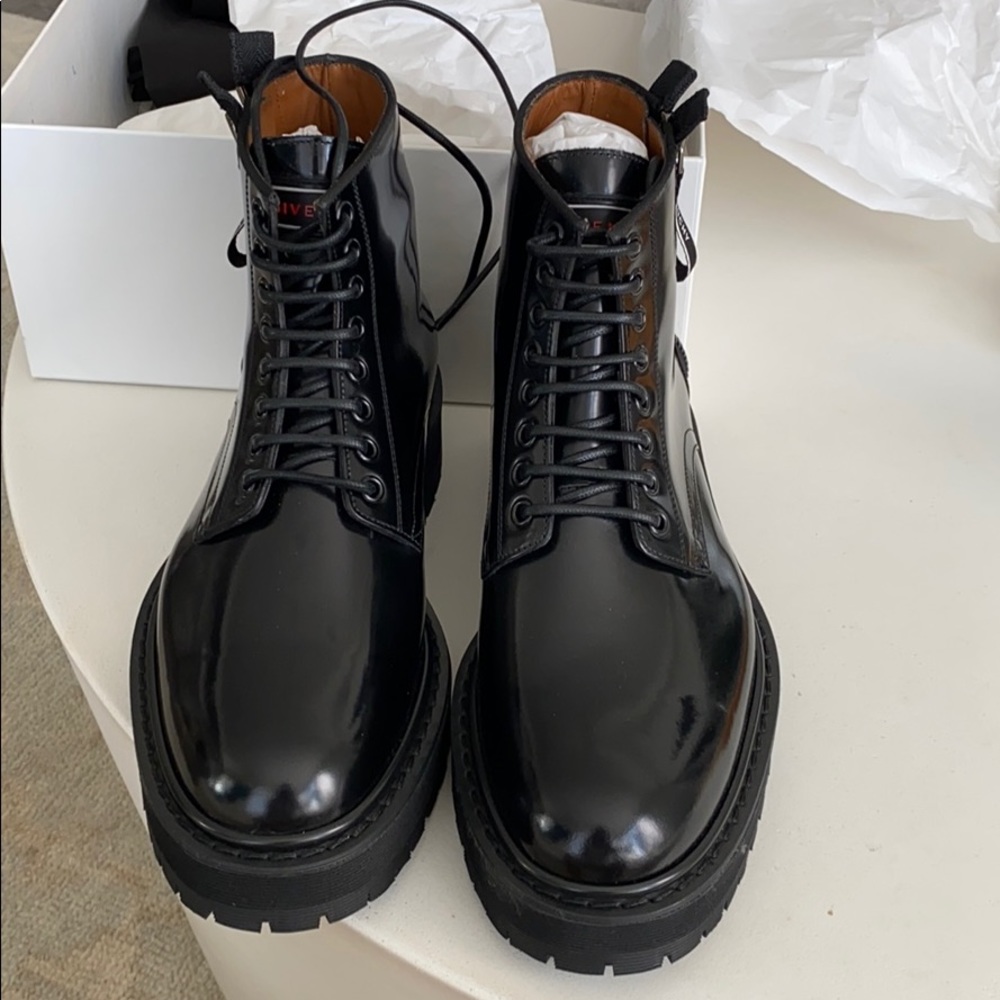 Givenchy Camden Utility Boot- Black
